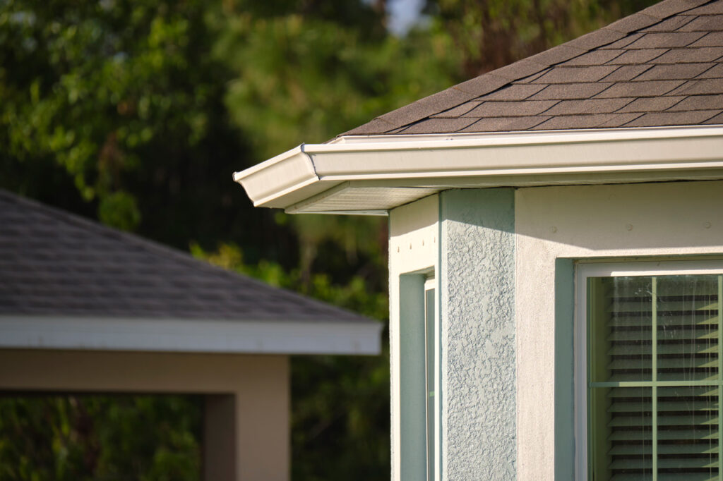 Gutter Installation and Cleaning in Anderson SC | Seamless gutter installation in Anderson SC